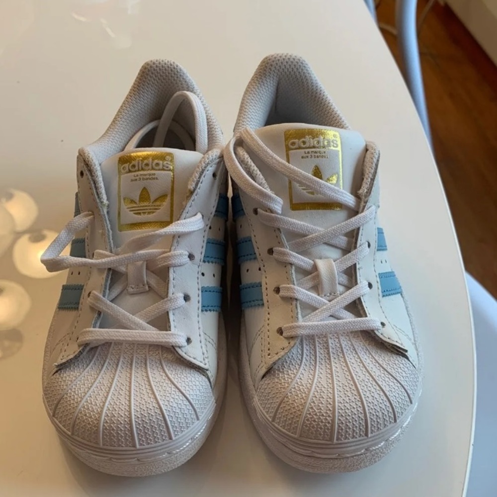 NWOT Adidas superstar sneakers size 11 kids